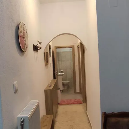 بيت للعطل Maria Avdella